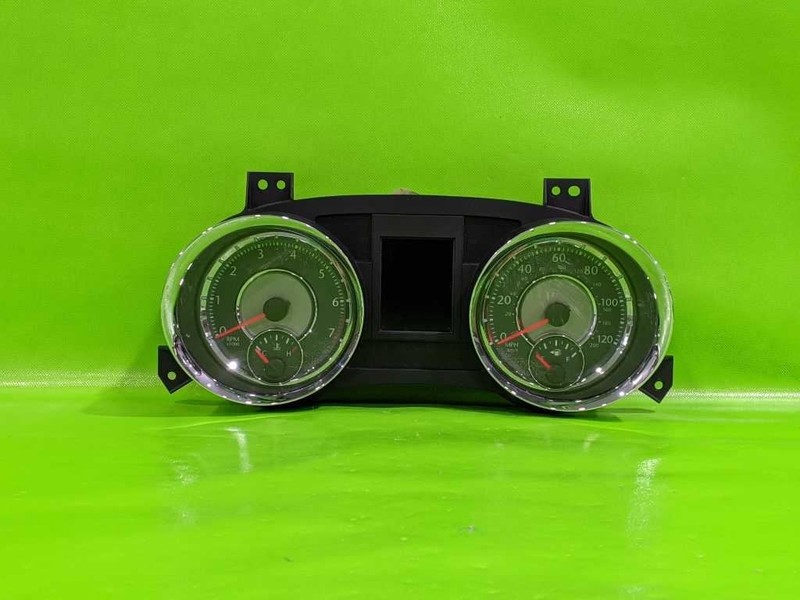 11 12 TOWN & COUNTRY SPEEDOMETER CLUSTER 240K MILES OEM 4198-1