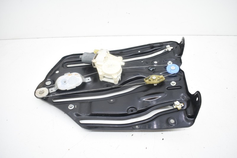 2008 BMW E93 328i Convertible Rear Right Window Lift Regulator Motor OEM KW81