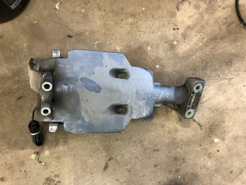 Yamaha Outboard 150 200 HPDI Swivel Bracket 64E-43311-20-8D FRESHWATER!