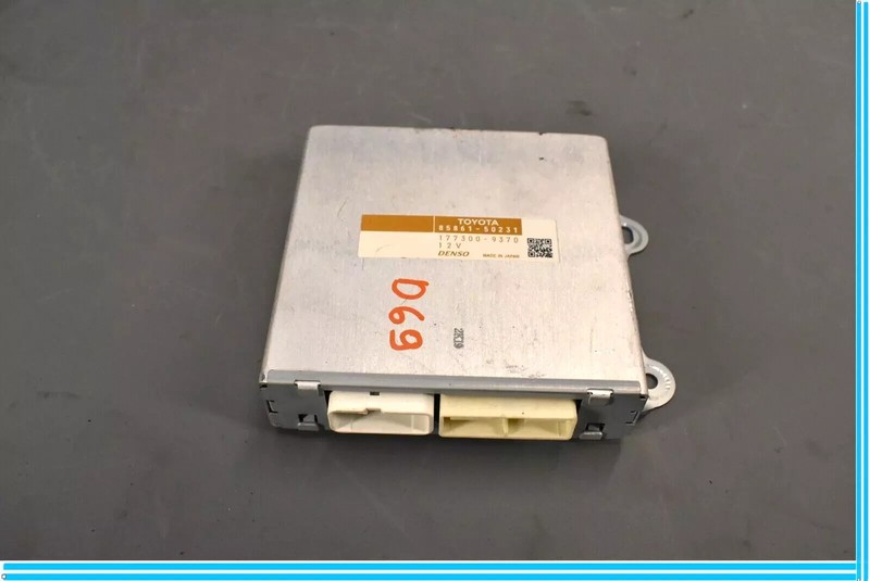 07-09 Lexus LS460 XF40 Rear Right Seat Climate Control Module 8586150231 OEM