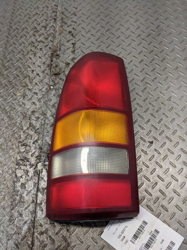 Driver Left Tail Light Wideside Fits 99-03 SIERRA 1500 PICKUP 1184518