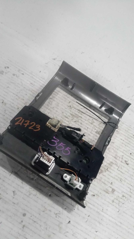 Used A/C Selector Switch fits: 2015 Nissan Titan S Crew Cab Grade A