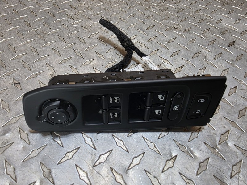 2015-2023 Jeep Renegade Driver Master Switch Assembly Tested Oem