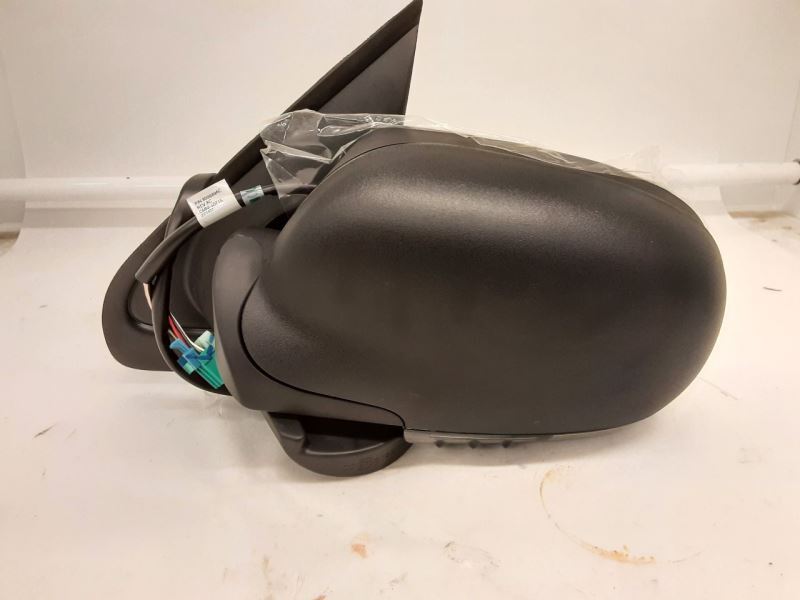 Driver Side View Mirror Power With Integral Turn Signal Fits 06-09 ENVOY 2998333