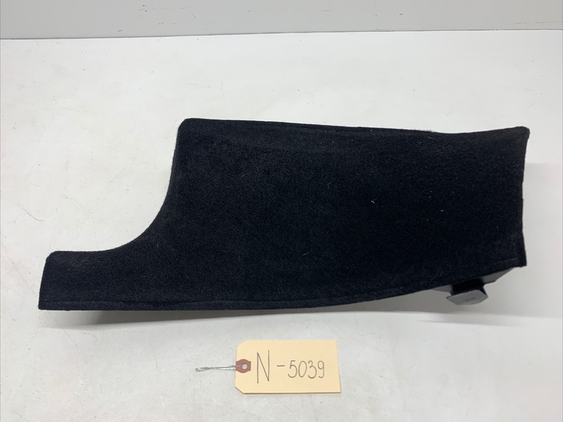 23-25 TESLA MODEL Y REAR LEFT SIDE C PILLAR LOWER TRIM COVER PANEL OEM 5039 B155