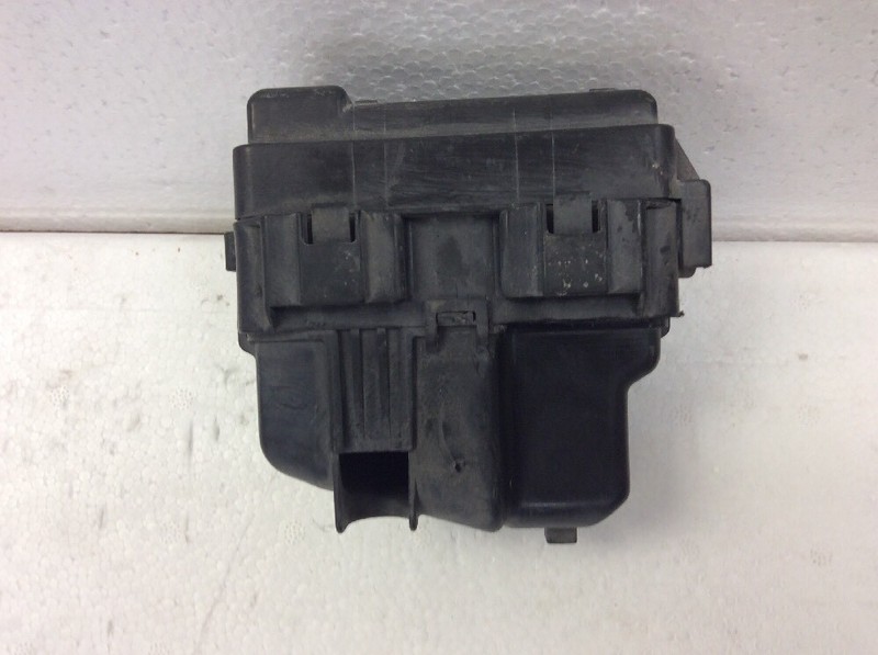 00 01 02 03 Honda S2000 Sub Fuse Box Engine Compartment Used OEM