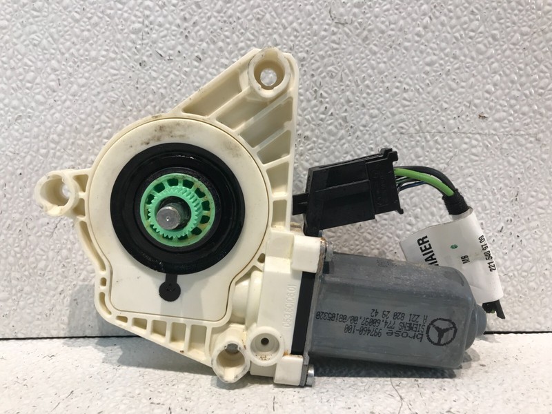 07-13 Mercedes W221 S550 Rear Left LH Driver Side Window Regulator Motor