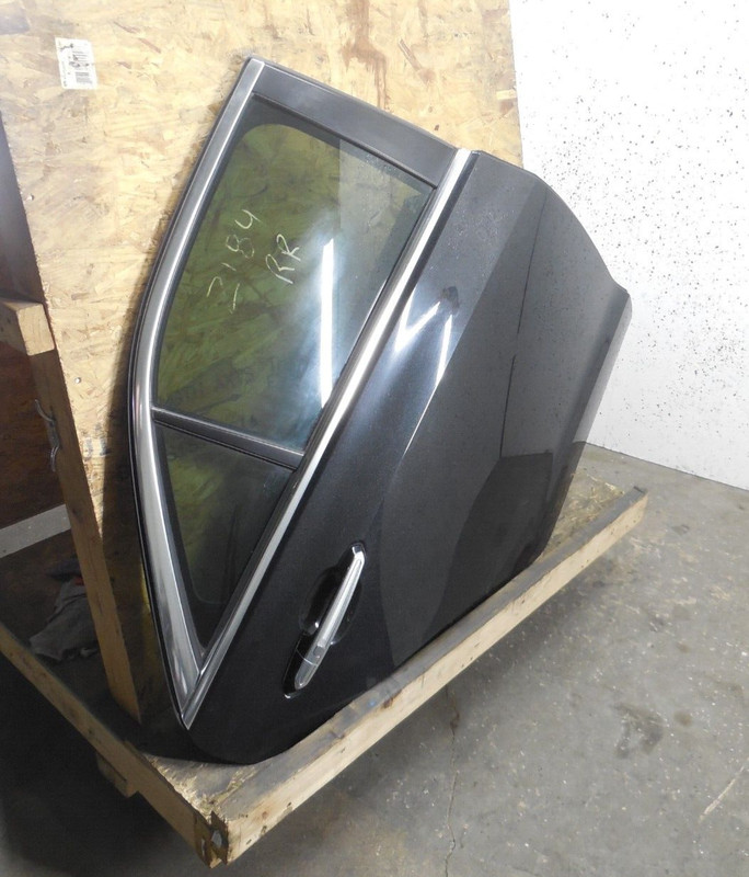 2013-2018 Cadillac ATS Rear Door Assembly Passenger Right RH OEM