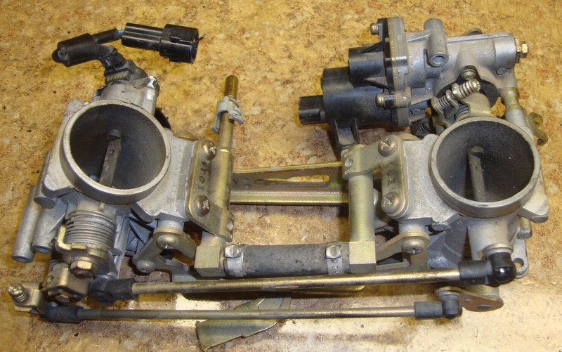 2006 Suzuki SV650 SV 650 Throttle Body Carb Intake Fuel Gas Injection Injector