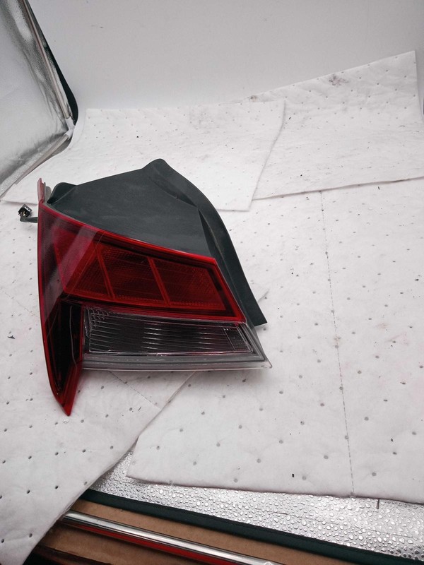 2022 Hyundai Elantra Left Tail Light Assembly - Red, Used, 44k Miles