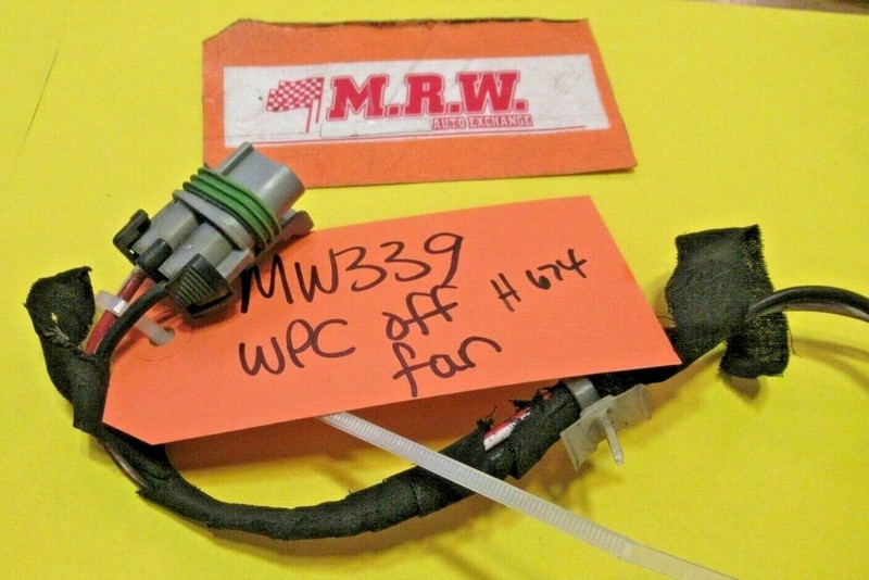 WIRE PLUG END off RADIATOR FAN MOTOR SHROUD BEHIND RAD A/C AIR BLADE for CATERA