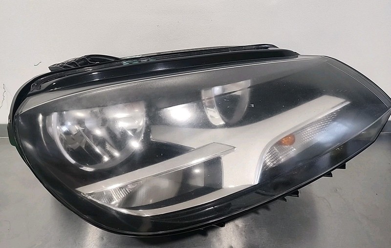 2012 Thru 2016 VOLKSWAGEN VW EOS PASSENGER RH RIGHT SIDE HEADLIGHT HALOGEN OEM