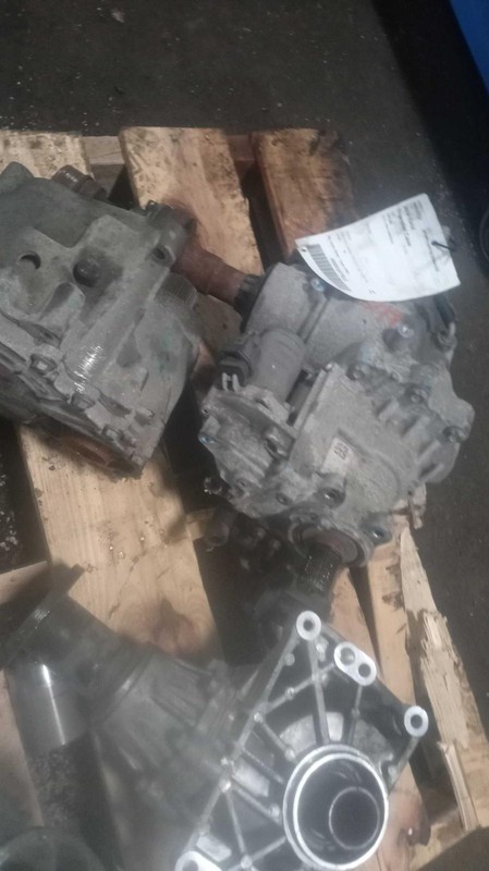 2019 Ford Edge Transfer Case Assembly OEM 4WD 149K Miles Black K2GP7L486GE