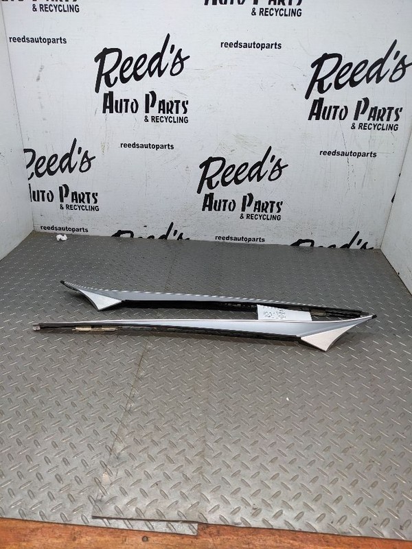 2009-2011 Acura TL Rear Windshield Pillar LH and RH PAIR 1144469