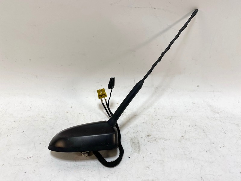 16-18 FORD FOCUS EXTERIOR ROOF RADIO AM FM BEE STING ANTENNA MODULE W/ COVER OEM