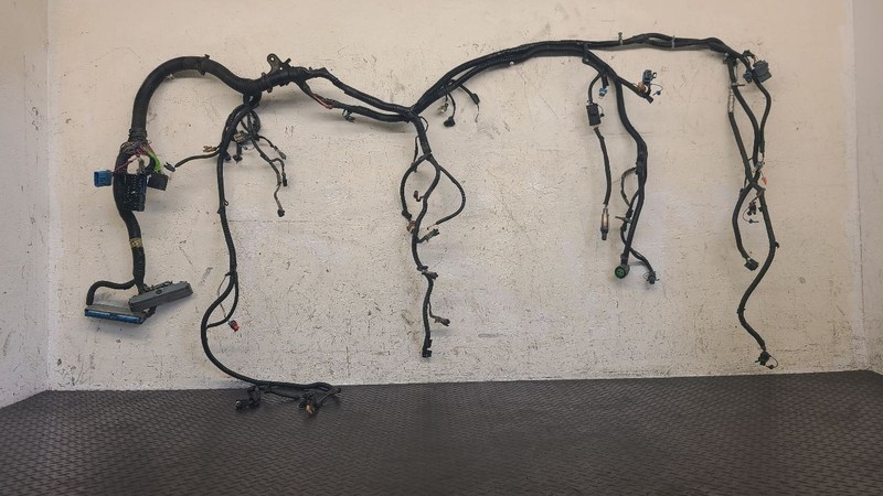 00-02 Chevrolet Tahoe 5.3L Engine Wire Wiring Harness OEM 15067482
