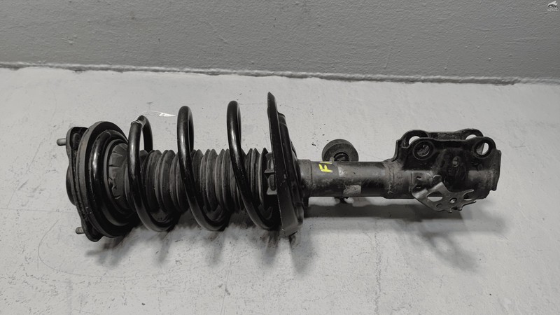 TOYOTA CAMRY SE XSE 2018-24 FRONT DRIVER SIDE SHOCK ABSORBER STRUT & SPRING OEM