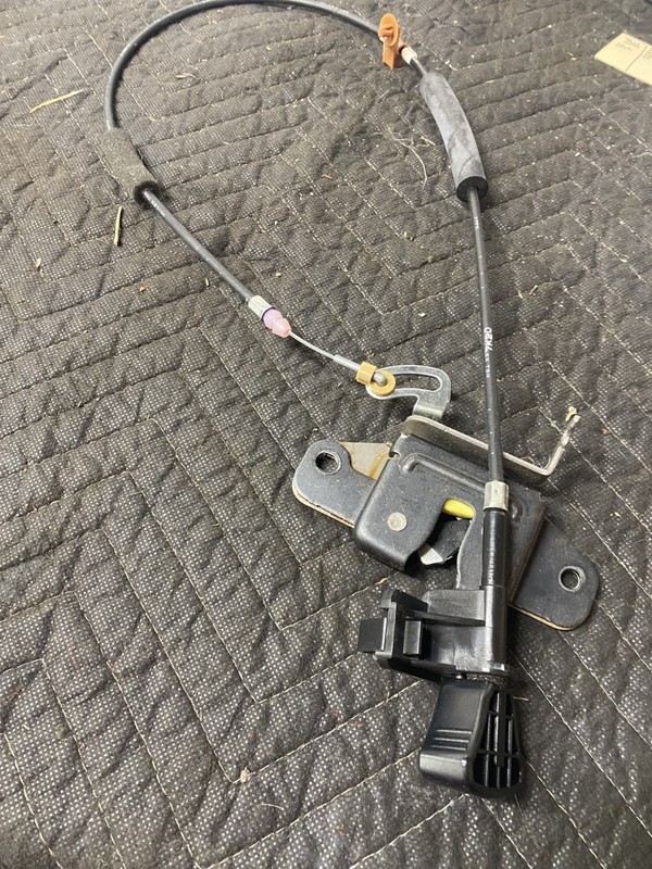 2008 HONDA ACCORD 3.5 EXL REAR SEAT RELEASE LATCH OEM