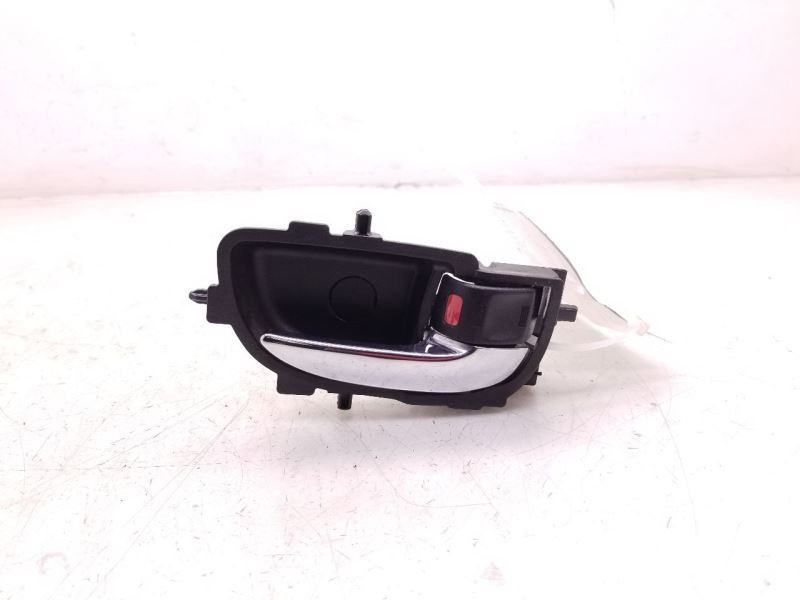 2018 TOYOTA COROLLA LE PASSENGER SIDE REAR DOOR INTERIOR HANDLE
