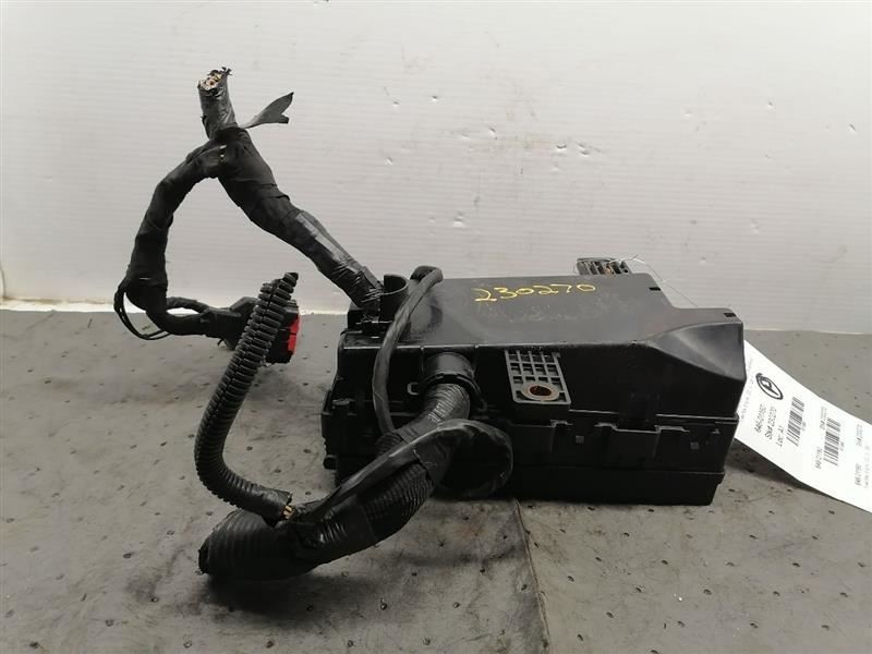 Fuse Box Engine Fits 10-11 MUSTANG 1149940