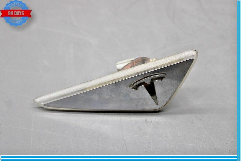 12-15 Tesla Model S Front Right Fender Side Marker Light Repeater Lamp Oem