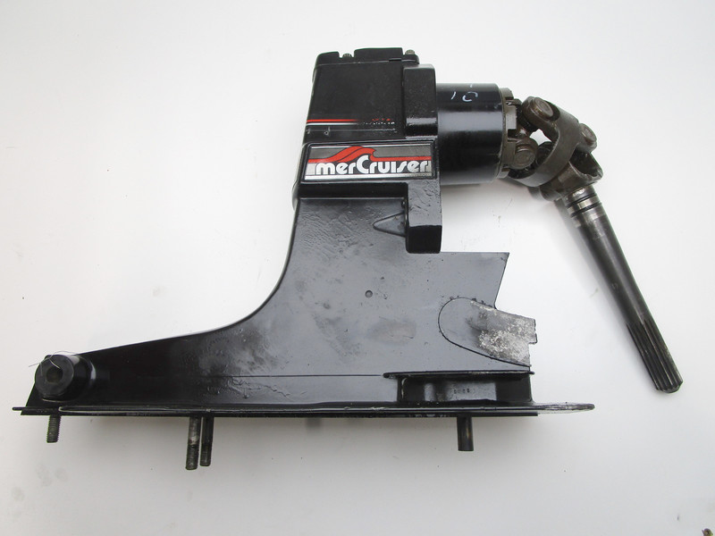 9412A22 Mercruiser Upper Unit 1.84 17/19 6 Cylinder 4.3L Alpha I Gen I