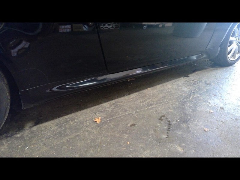 2008-2015 Q60 Right Rocker Panel Moulding 1597832