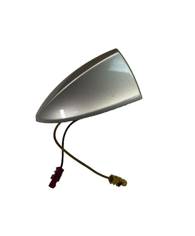 14 CHEVY IMPALA NEW STYLE ANTENNA WA102V/GWT CHAMPAGNE SILVER METALLIC 22851334