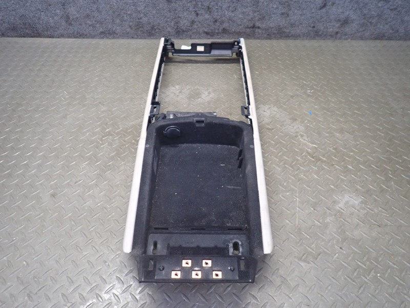 2004-2006 CADILLAC XLR CENTER CONSOLE TRIM COVER PANEL 10314377