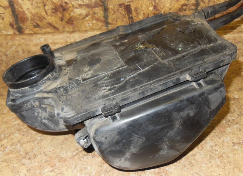 1986 Suzuki LS650 LS 650 G LS650G Savage Air Filter Intake Box Inlet 86