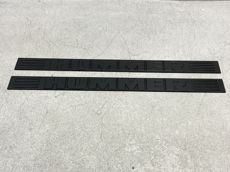 2003-2007 Hummer H2 Front Left & Right Door Sill Scuff Plate Trim Set 1630 OEM