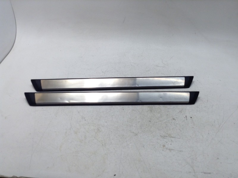 14-20 LEXUS IS250 FRONT LEFT / RIGHT DOOR SILL SCUFF PLATE TRIM SET OEM