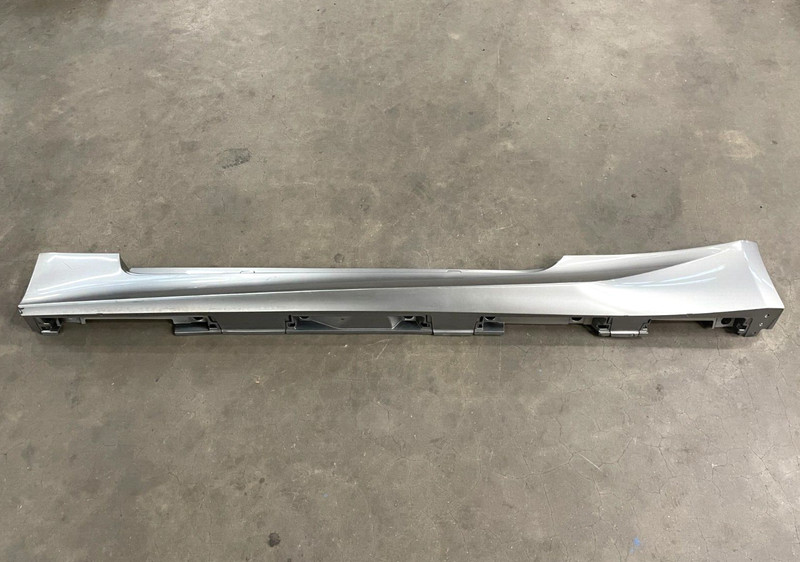 18 19 20 Lexus RC300 Left Driver Side Skirt Rocker Panel Molding 1541 OEM