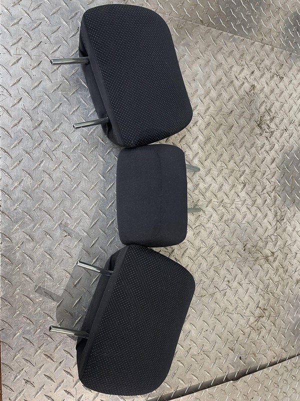 12-15 Subaru Impreza Rear Seat Headrests Black RH LH Tested Oem