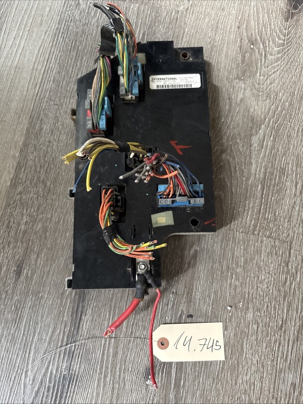 International Cab Control Module 3833153C4