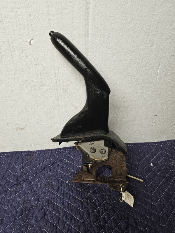 E Brake Handle Fits 03-06 MAGENTIS Optima