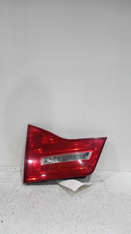 2008 Acura MDX Right Tail Light Assembly Grey OEM 268577 171K Miles