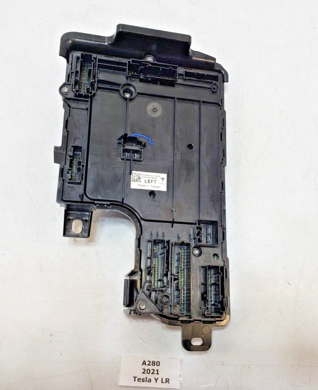 ✅2017-2024 OEM Tesla Model Y 3 Front Left Driver Body Comfort Control Unit NOTE*