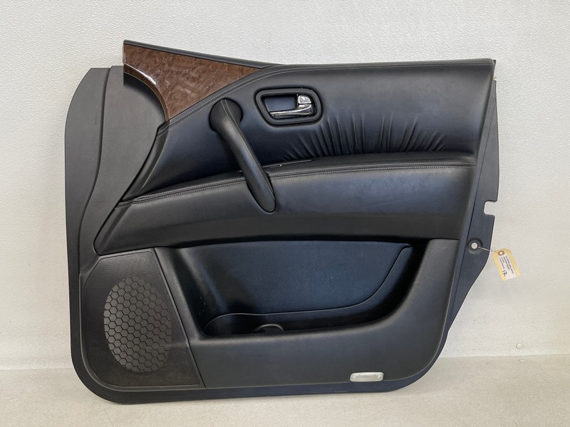 ⭐2011-2017 INFINITI QX56 QX80 FRONT RIGHT INTERIOR DOOR PANEL COVER OEM LOT2628