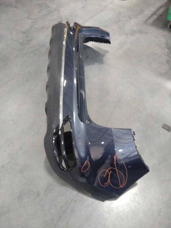 2020 KIA Sportage Blue Bumper Assembly OEM Used with Scratches, 62000 Miles