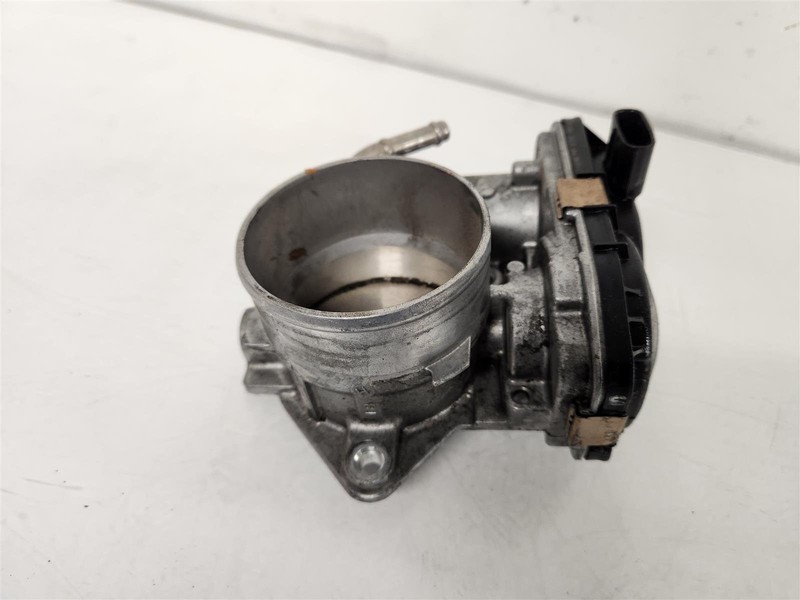 2020-2022 Toyota Corolla Throttle Valve Body Tps Sensor 22030-F2010 22030F2010
