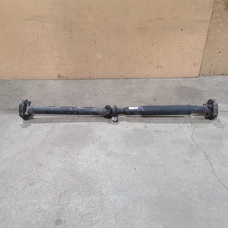 10-15 Camaro Ss Driveshaft Drive Shaft Automatic Transmission Aa7424