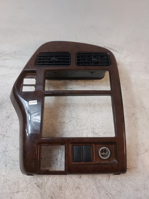 1996-2000 INFINITI QX4 WOODGRAIN DASH RADIO BEZEL VENTS trim surround OEM
