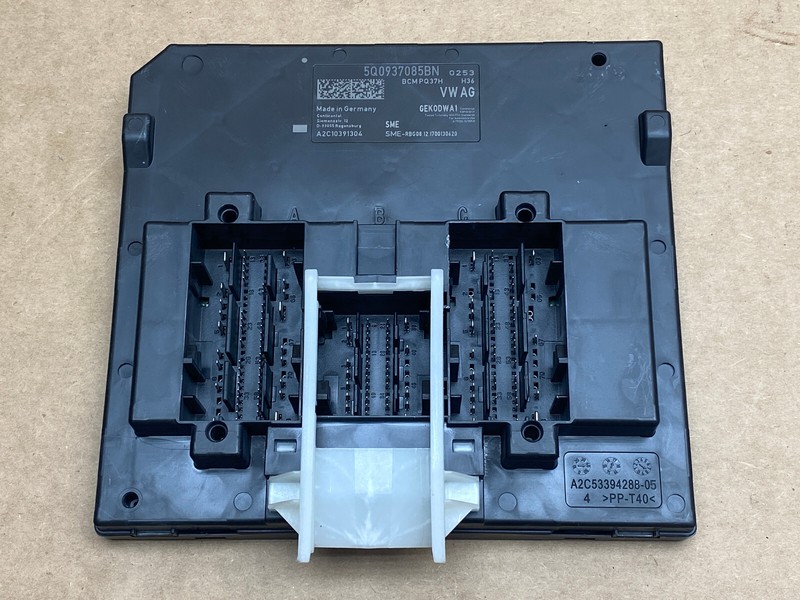 2017-2018 AUDI A3 SUPPLY BCM BODY CONTROL MODULE OEM LOT719