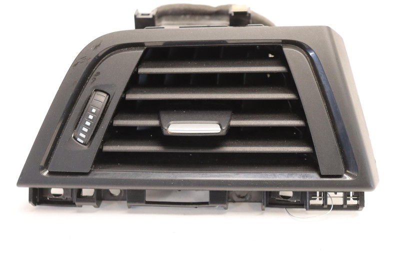 2017-2020 BMW 430I F36 DASH PASSENGER SIDE AIR VENT GRILL W/ TRIM COVER OEM
