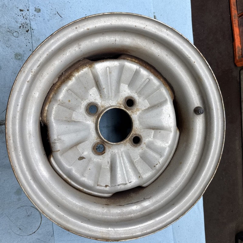 2000’s CLUB CAR Carryall 294 Wheel Rim Front Or Back # 11
