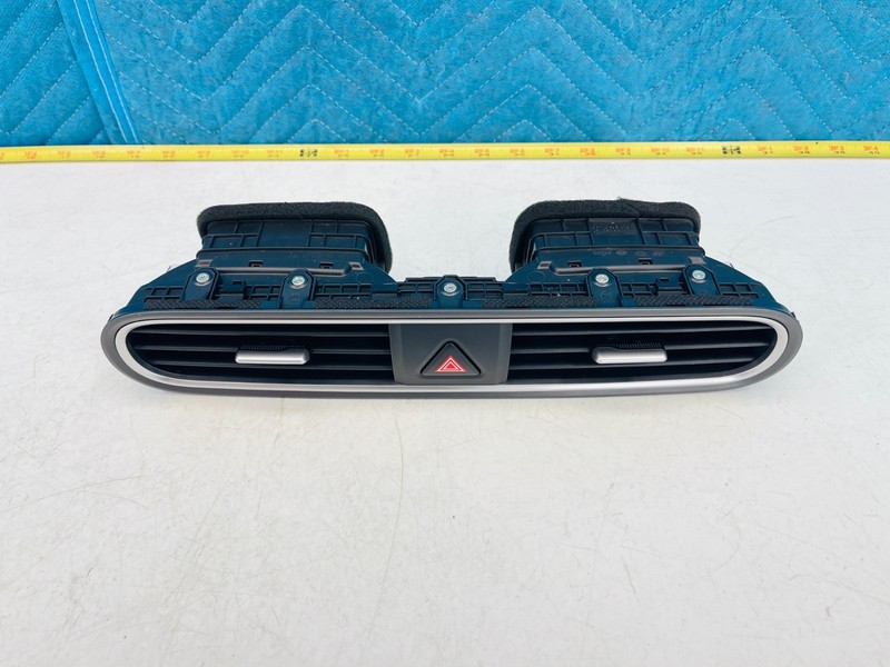 2018-2023 Hyundai Kona Front Dash Center Air Vent Grille W/ Hazard Switch OEM