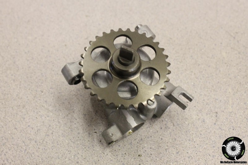 2013 Yamaha FZ6R ENGINE MOTOR OIL PUMP FZ 6 R 13