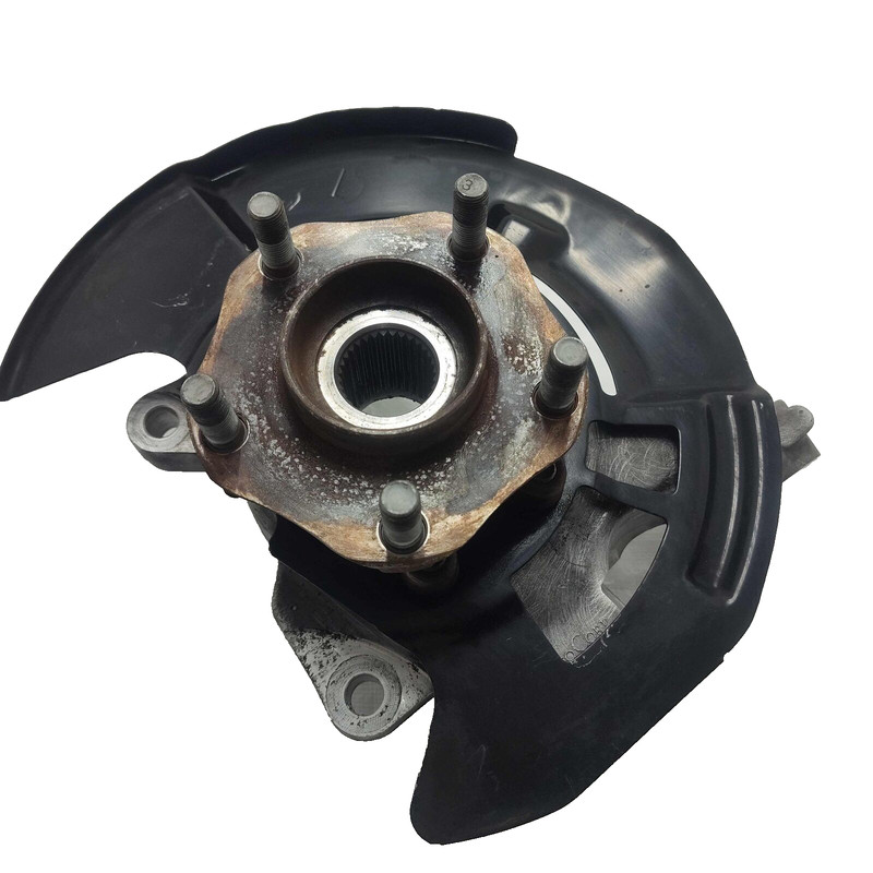 2007 - 2018 Altima SR 4dr 2.5L AT LH Driver Front Spindle P/N 40015JA02A