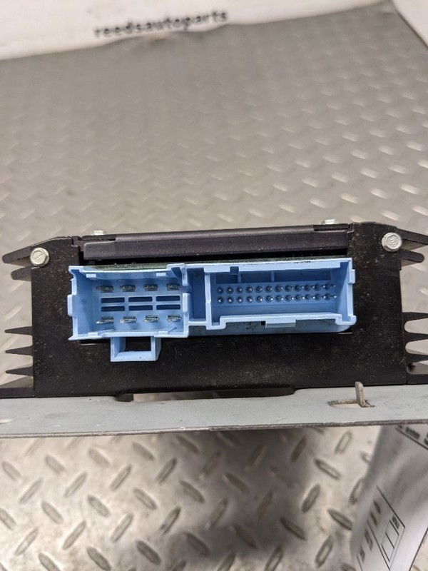 Audio Equipment Radio Amplifier Opt U66 Fits 05-08 10-13 CORVETTE 1184573